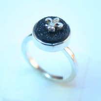 _218_black_drusy_ring_upright_medium