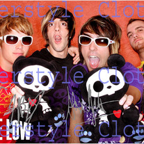 NOTHING PERSONAL ALEX GASKARTH ALL TIME LOW SIGNED / AUTOGRAPHED PHOTO