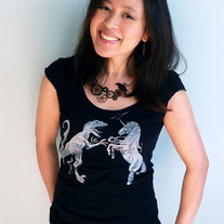 Unicorn_20vs._20dinosaur_20womens_20scoop_201_medium
