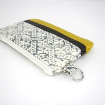 LEATHER STRIP MINI-POUCH 