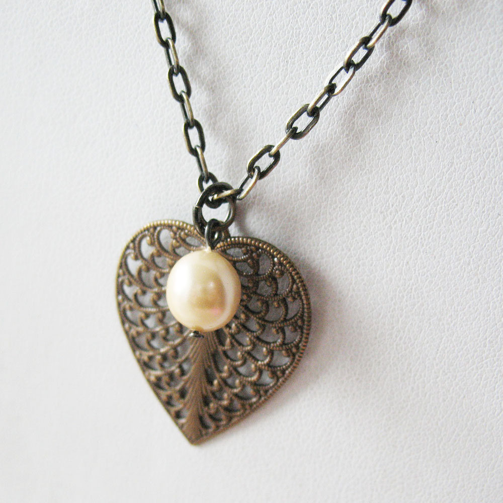 heart leaf filigree necklace heart and pearl necklace heart leaf filigree necklace heart and pearl necklace