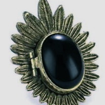 Feather Cabochon Chain Necklace