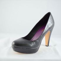 Madden Girl Black Platform Heels