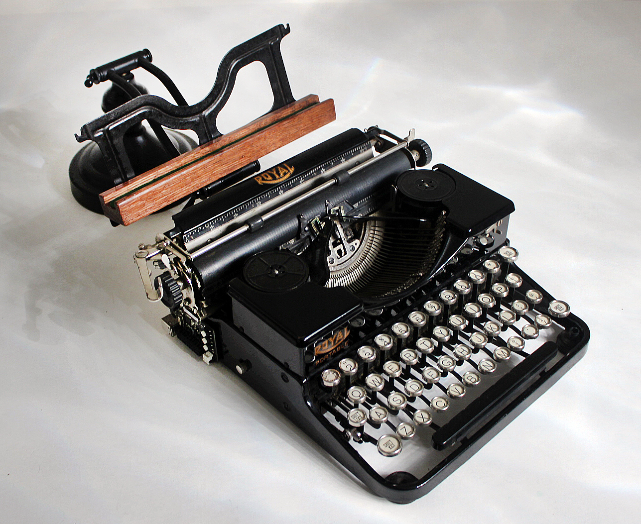 antique typewriter keyboard