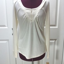 M cream off-white DKNY long sleeve pullover shirt ruch zip front top scoop neck blouse 