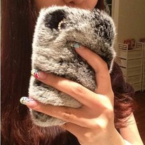 IPHONE 4 & 5 FAUX FUR CASE