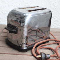 McGraw Toastmaster  1938 Pop Up Toaster Model 1B8 Bakelite, Works