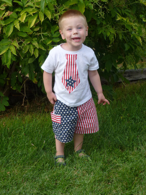 Browse on Instagram Newborn 4th of July Outfit. Infant 4th of July Outfit. Boys 4th of July. 4th of July Outfits for Boys. Baby Boy July 4. Modern Chevron Navy. By Cuddle Sleep Dream.