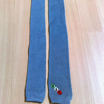 Vintage knit tie