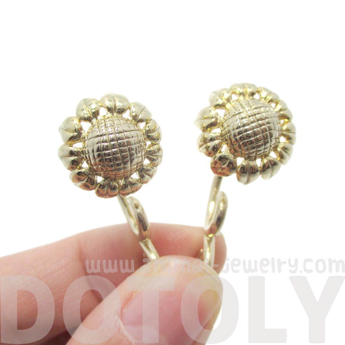 Sunflower Flower Shaped Fake Gauge Plug Stud Earrings in Gold · DOTOLY