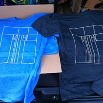 Mitten T-shirt