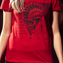 Girls_hollow_sioux_tribe_medium