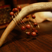 Floating Goldstone Memory Wire Bracelet