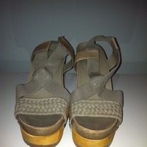 Bcbg Taupe/Wood Wedge(Size38.5)US 8.5