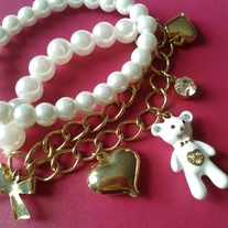Charmbracelet_medium