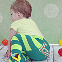 Legging Pants with Diaper Bum Character Cover In Green with Bear