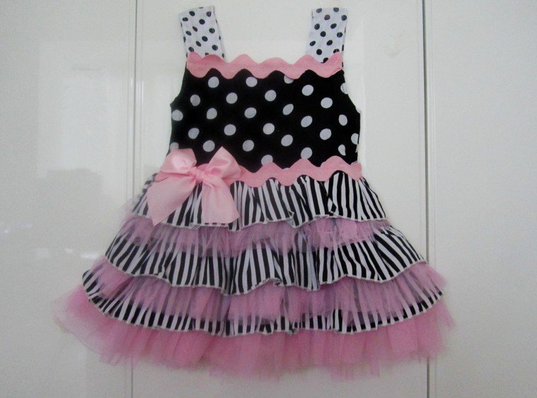 Magic_cube_spunky_kids_name_tag_dress_original