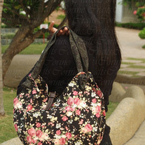 Tote8a_medium