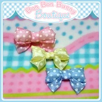 Puffy Bow Small - Polka Dots