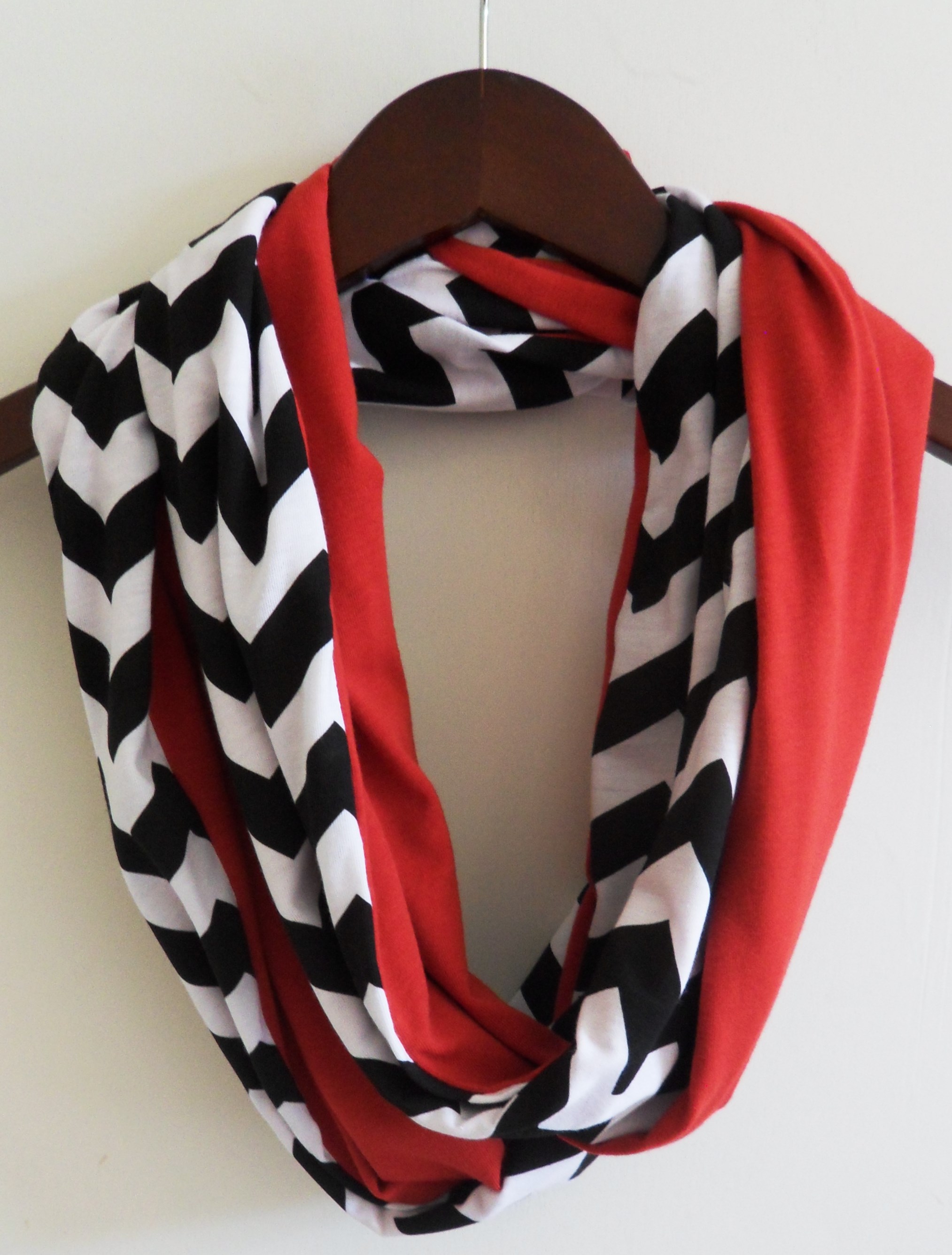 Infinity Scarf red with black chevron on Storenvy