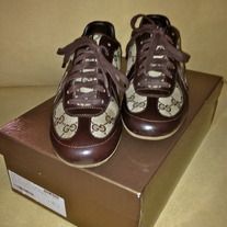 GUCCI TENNIS SHOES SZ US SIZE 9