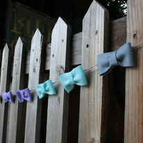 Mini Felt bow Garland in "sherbet"