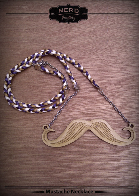 MOUSTACHE 