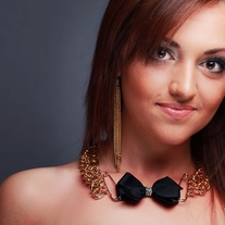 Tuxedo Bow necklace