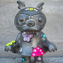 Valerie_g-graffiti_bat