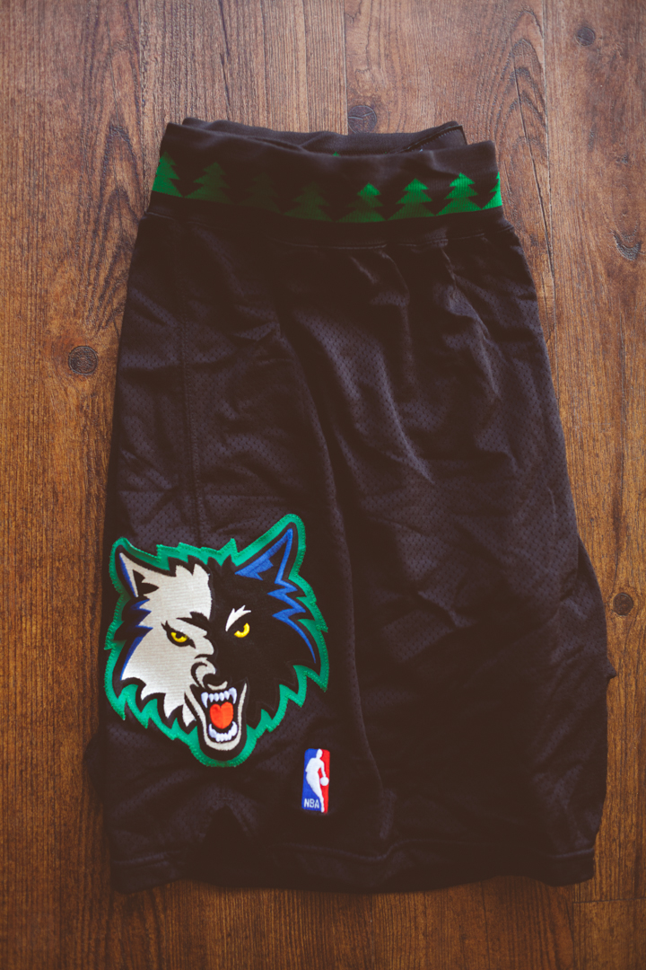 vintage timberwolves shorts