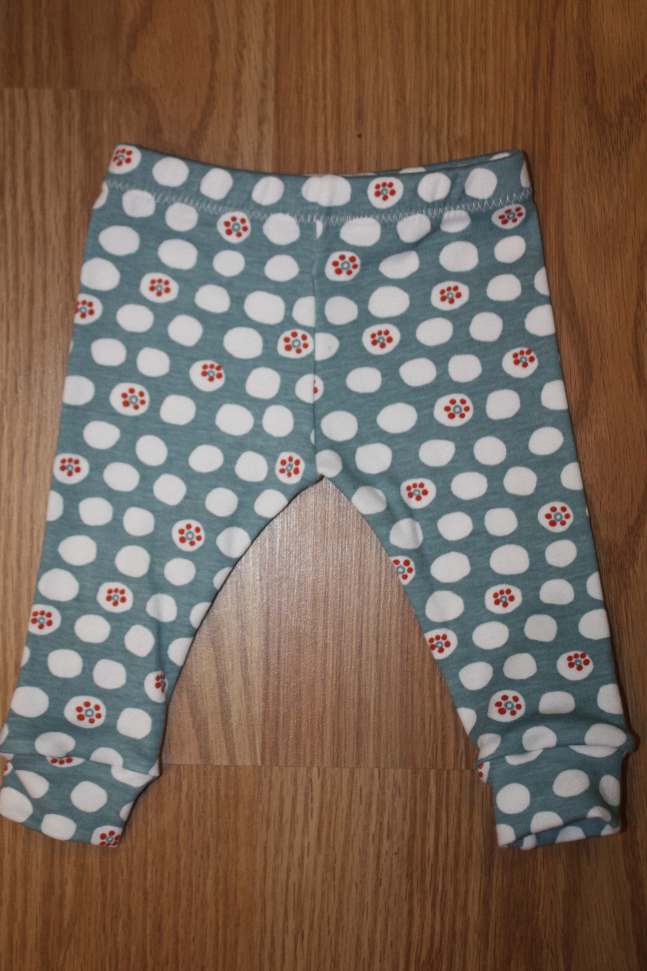 polka dot baby leggings