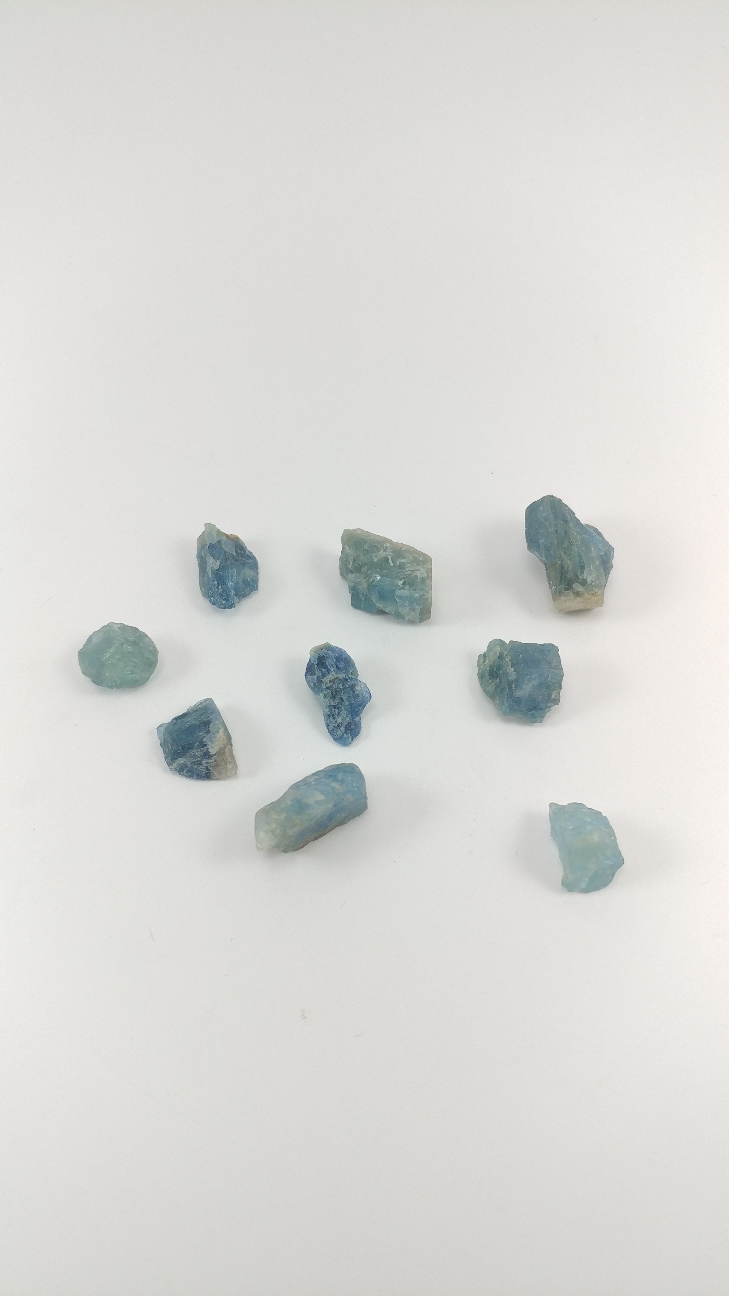 aquamarine blue