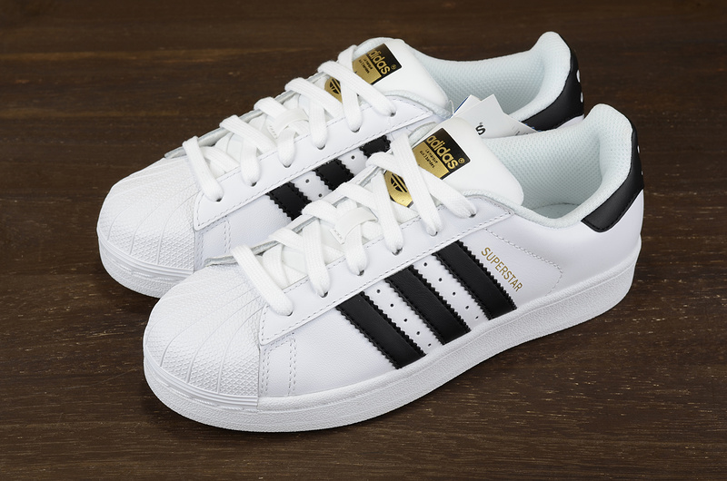 classic shell toe adidas