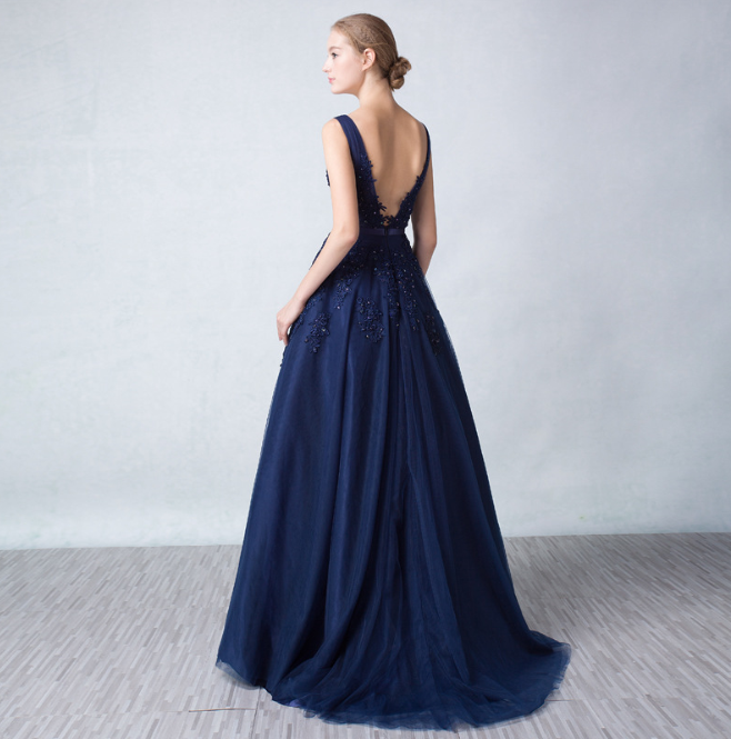 Dark-Gray Lace Long Prom Dresses