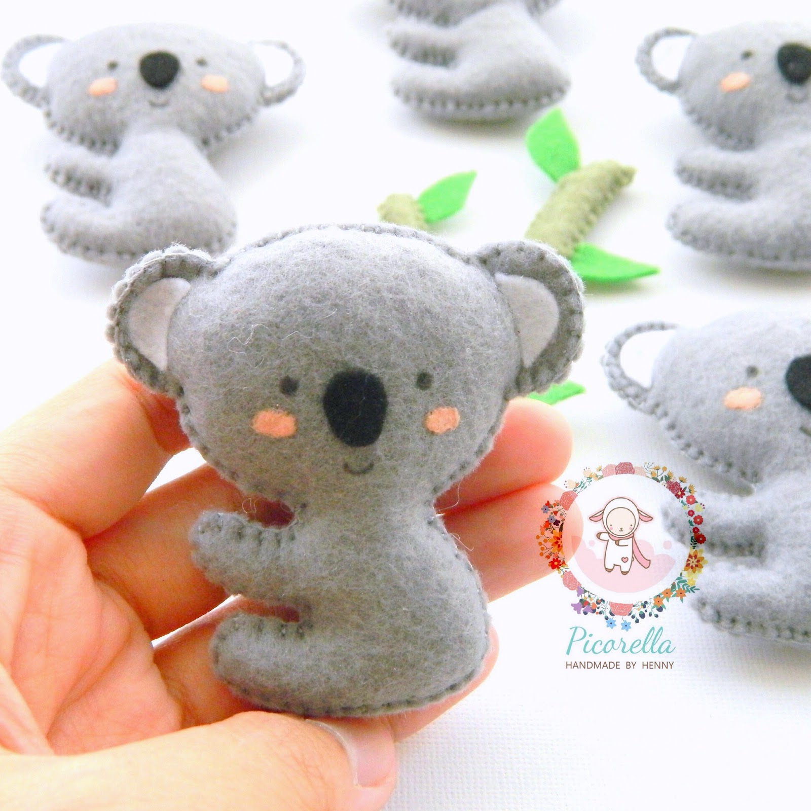 A set of Felt Koala Party Favor, Felt Koala, Baby Shower Favor, Pastel