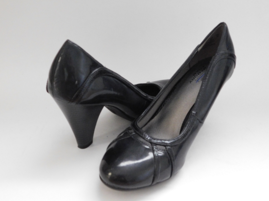 life stride velocity memory foam heels