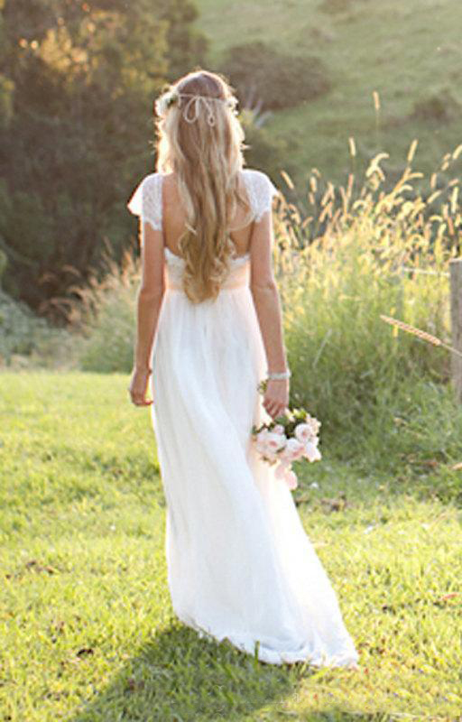 2020 New Bohemia Country Garden Wedding Dresses Sexy Backless Lace